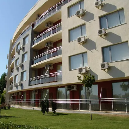 Ruby Aparthotel 3*